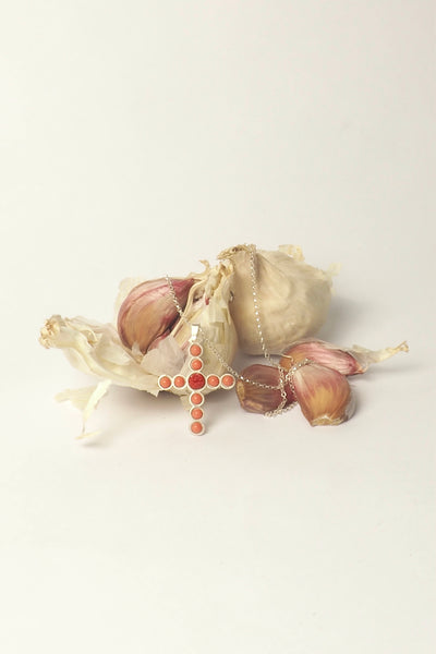 arracada inspirado en la fiesta andaluza de las cruces plata de ley y coral joyeria artesanal granada