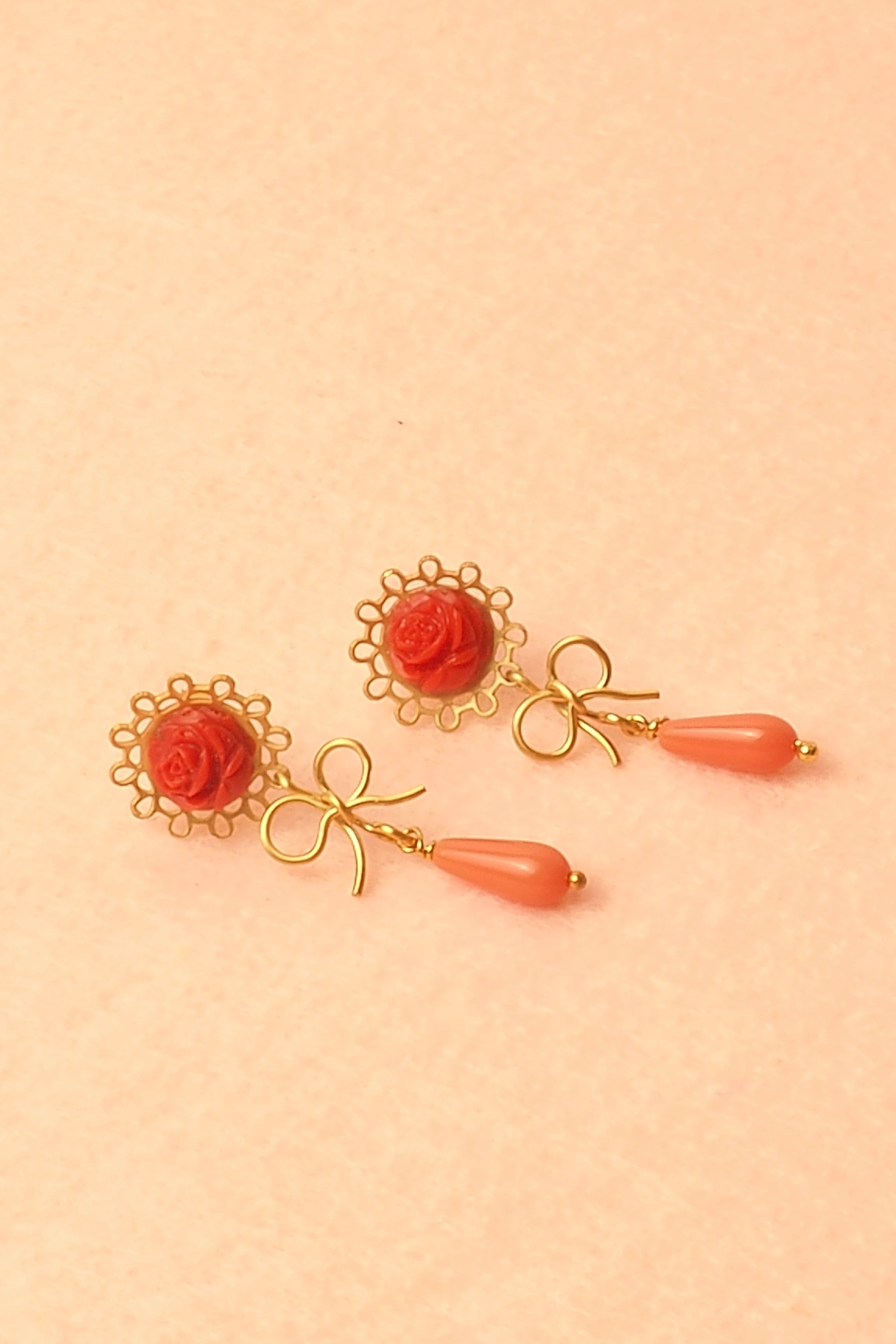 Pendientes Un Ramito de Flores Oro