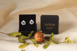 pendientes tuerca plata artesania online fruta granada regalo mujer alhambra diseno platonica joyeria contemporanea espana