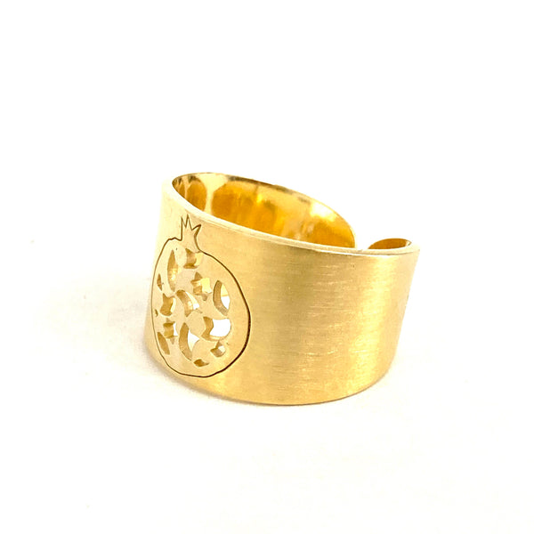 2 grenade wide adjustable ring. Gold plated silver. PLATÓNICA, contemporary signature jewelry. manufactured in our workshop in Albaicin, Granada, Spain. Handmade jewelry. Alhambra Jewels, Granada